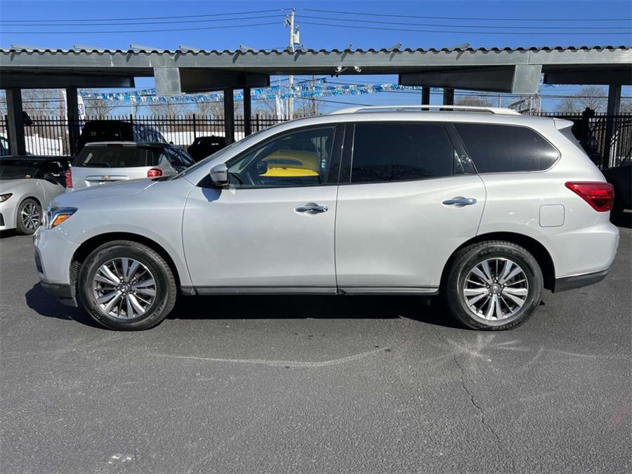 2020 Nissan Pathfinder SL, available for sale in Wantagh, New York | Wantagh Certified. Wantagh, New York 2020 Nissan Pathfinder SL, available for sale in Wantagh, New York | Wantagh Certified. Wantagh, New York