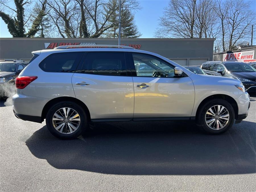 2020 Nissan Pathfinder SL, available for sale in Wantagh, New York | Wantagh Certified. Wantagh, New York 2020 Nissan Pathfinder SL, available for sale in Wantagh, New York | Wantagh Certified. Wantagh, New York