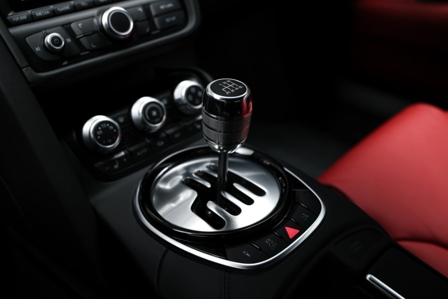 2015 Audi R8 2dr Cpe Man quattro V8, available for sale in North Salem, New York | Meccanic Shop North Inc. North Salem, New York 2015 Audi R8 2dr Cpe Man quattro V8, available for sale in North Salem, New York | Meccanic Shop North Inc. North Salem, New York