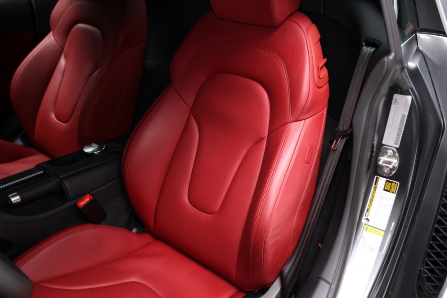 2015 Audi R8 2dr Cpe Man quattro V8, available for sale in North Salem, New York | Meccanic Shop North Inc. North Salem, New York 2015 Audi R8 2dr Cpe Man quattro V8, available for sale in North Salem, New York | Meccanic Shop North Inc. North Salem, New York