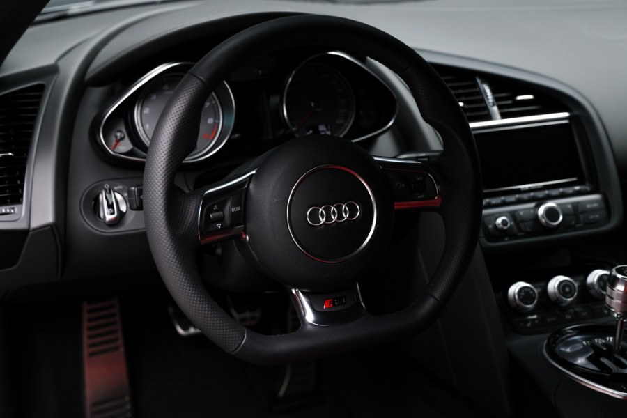2015 Audi R8 2dr Cpe Man quattro V8, available for sale in North Salem, New York | Meccanic Shop North Inc. North Salem, New York 2015 Audi R8 2dr Cpe Man quattro V8, available for sale in North Salem, New York | Meccanic Shop North Inc. North Salem, New York