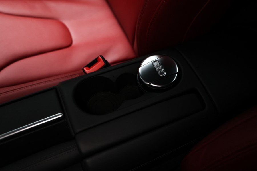 2015 Audi R8 2dr Cpe Man quattro V8, available for sale in North Salem, New York | Meccanic Shop North Inc. North Salem, New York 2015 Audi R8 2dr Cpe Man quattro V8, available for sale in North Salem, New York | Meccanic Shop North Inc. North Salem, New York