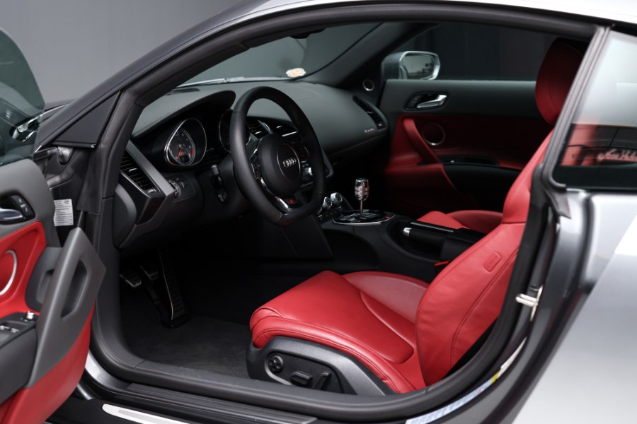 2015 Audi R8 2dr Cpe Man quattro V8, available for sale in North Salem, New York | Meccanic Shop North Inc. North Salem, New York 2015 Audi R8 2dr Cpe Man quattro V8, available for sale in North Salem, New York | Meccanic Shop North Inc. North Salem, New York