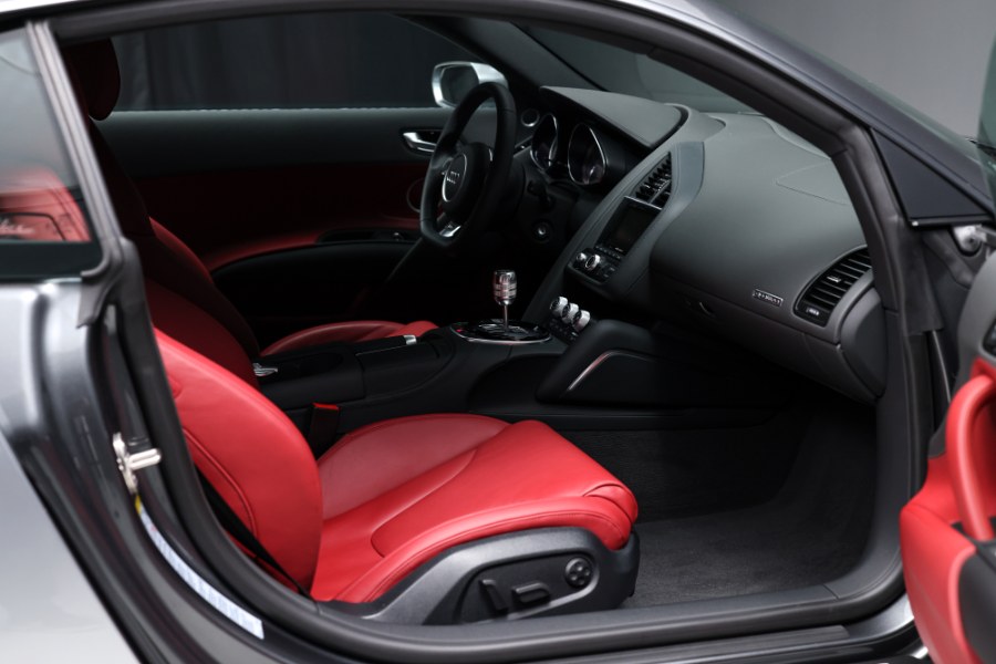 2015 Audi R8 2dr Cpe Man quattro V8, available for sale in North Salem, New York | Meccanic Shop North Inc. North Salem, New York 2015 Audi R8 2dr Cpe Man quattro V8, available for sale in North Salem, New York | Meccanic Shop North Inc. North Salem, New York