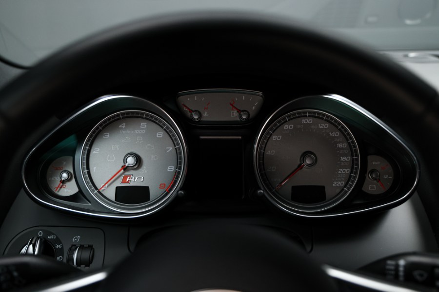 2015 Audi R8 2dr Cpe Man quattro V8, available for sale in North Salem, New York | Meccanic Shop North Inc. North Salem, New York 2015 Audi R8 2dr Cpe Man quattro V8, available for sale in North Salem, New York | Meccanic Shop North Inc. North Salem, New York