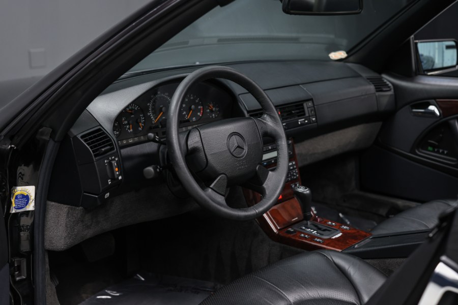 1998 Mercedes-Benz SL-Class 2dr Roadster 5.0L, available for sale in North Salem, New York | Meccanic Shop North Inc. North Salem, New York 1998 Mercedes-Benz SL-Class 2dr Roadster 5.0L, available for sale in North Salem, New York | Meccanic Shop North Inc. North Salem, New York