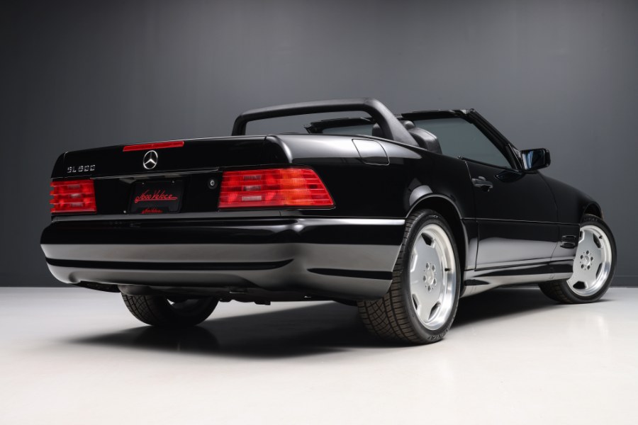 1998 Mercedes-Benz SL-Class 2dr Roadster 5.0L, available for sale in North Salem, New York | Meccanic Shop North Inc. North Salem, New York 1998 Mercedes-Benz SL-Class 2dr Roadster 5.0L, available for sale in North Salem, New York | Meccanic Shop North Inc. North Salem, New York