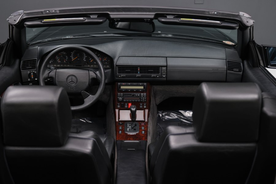 1998 Mercedes-Benz SL-Class 2dr Roadster 5.0L, available for sale in North Salem, New York | Meccanic Shop North Inc. North Salem, New York 1998 Mercedes-Benz SL-Class 2dr Roadster 5.0L, available for sale in North Salem, New York | Meccanic Shop North Inc. North Salem, New York