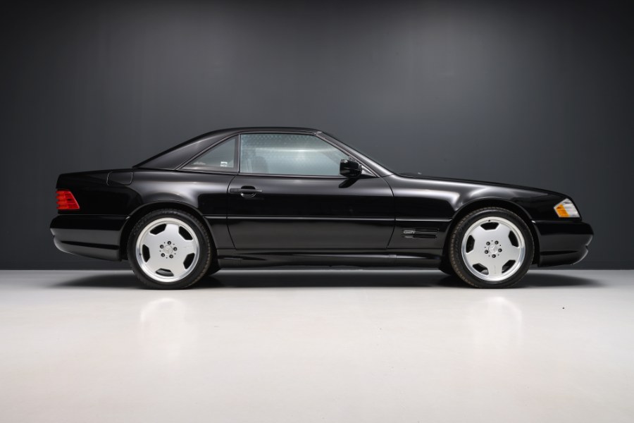 1998 Mercedes-Benz SL-Class 2dr Roadster 5.0L, available for sale in North Salem, New York | Meccanic Shop North Inc. North Salem, New York 1998 Mercedes-Benz SL-Class 2dr Roadster 5.0L, available for sale in North Salem, New York | Meccanic Shop North Inc. North Salem, New York