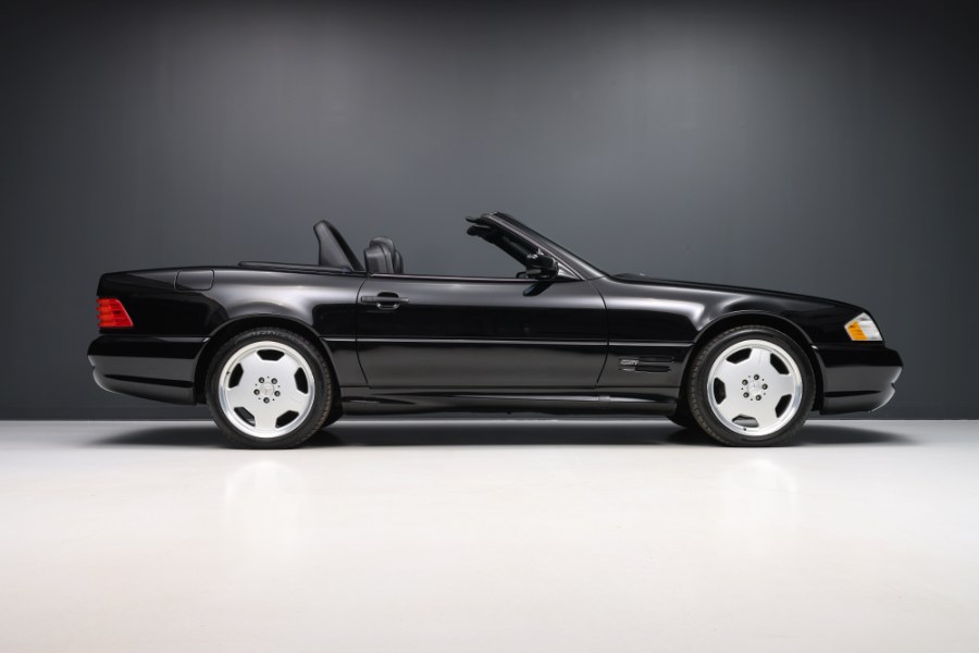 1998 Mercedes-Benz SL-Class 2dr Roadster 5.0L, available for sale in North Salem, New York | Meccanic Shop North Inc. North Salem, New York 1998 Mercedes-Benz SL-Class 2dr Roadster 5.0L, available for sale in North Salem, New York | Meccanic Shop North Inc. North Salem, New York