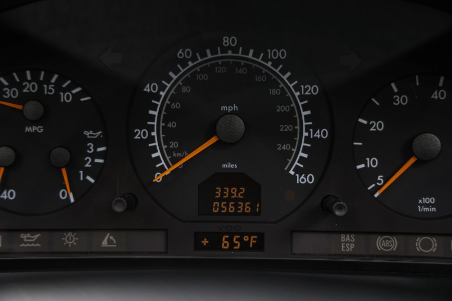 1998 Mercedes-Benz SL-Class 2dr Roadster 5.0L, available for sale in North Salem, New York | Meccanic Shop North Inc. North Salem, New York 1998 Mercedes-Benz SL-Class 2dr Roadster 5.0L, available for sale in North Salem, New York | Meccanic Shop North Inc. North Salem, New York