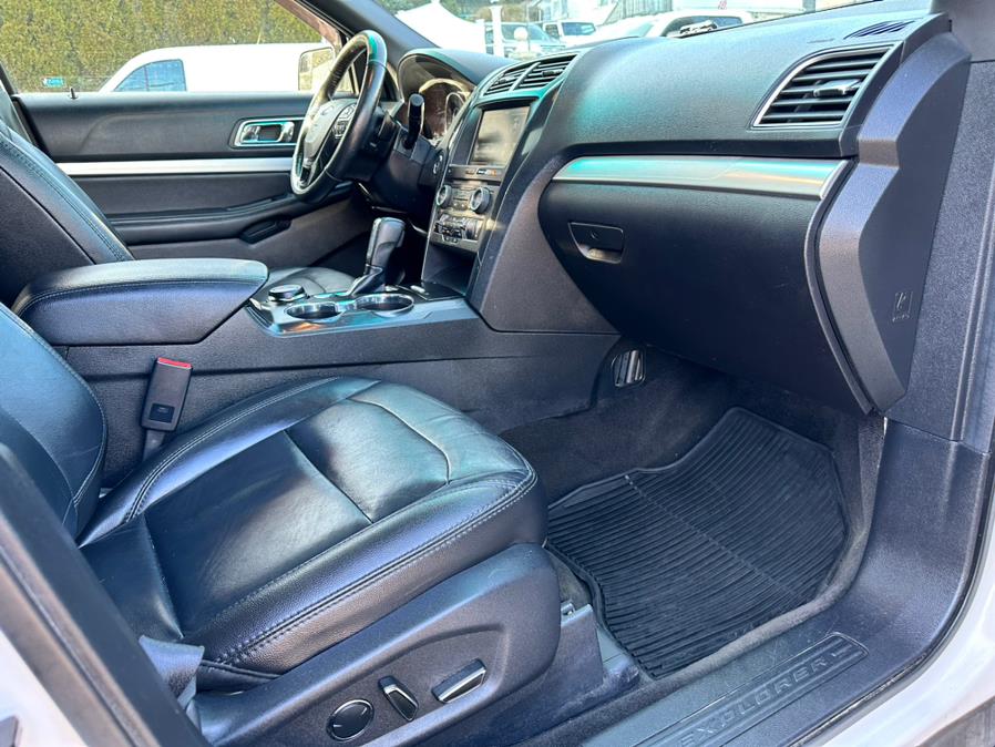 2016 Ford Explorer 4WD 4dr XLT, available for sale in Port Chester, New York | JC Lopez Auto Sales Corp. Port Chester, New York 2016 Ford Explorer 4WD 4dr XLT, available for sale in Port Chester, New York | JC Lopez Auto Sales Corp. Port Chester, New York
