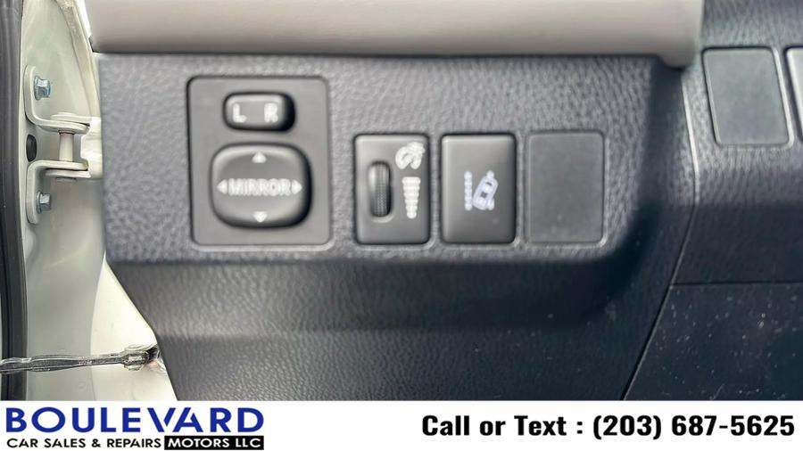 2017 Toyota Rav4 Hybrid Limited Sport Utility 4D, available for sale in New Haven, Connecticut | Boulevard Motors LLC. New Haven, Connecticut 2017 Toyota Rav4 Hybrid Limited Sport Utility 4D, available for sale in New Haven, Connecticut | Boulevard Motors LLC. New Haven, Connecticut
