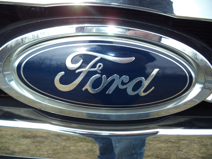 2010 Ford F-150 XLT 4X4 8 FT BED, available for sale in Berlin, Connecticut | International Motorcars llc. Berlin, Connecticut 2010 Ford F-150 XLT 4X4 8 FT BED, available for sale in Berlin, Connecticut | International Motorcars llc. Berlin, Connecticut