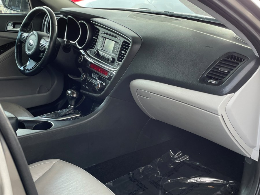 2015 Kia Optima 4dr Sdn EX, available for sale in Corona, California | Green Light Auto. Corona, California 2015 Kia Optima 4dr Sdn EX, available for sale in Corona, California | Green Light Auto. Corona, California