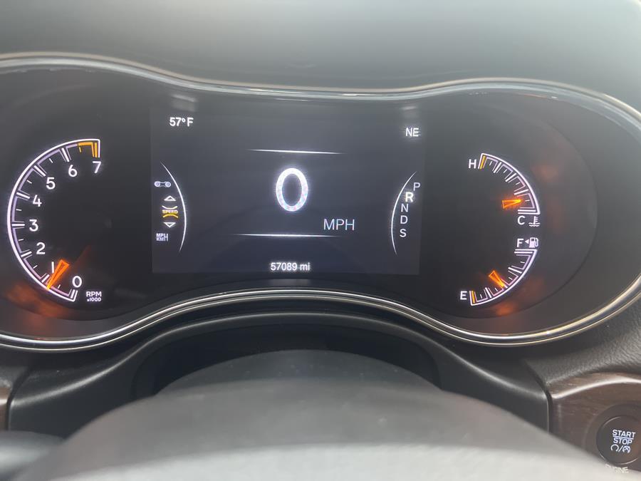 2015 Jeep Grand Cherokee 4WD 4dr Laredo, available for sale in New London, Connecticut | TJ Motors. New London, Connecticut 2015 Jeep Grand Cherokee 4WD 4dr Laredo, available for sale in New London, Connecticut | TJ Motors. New London, Connecticut
