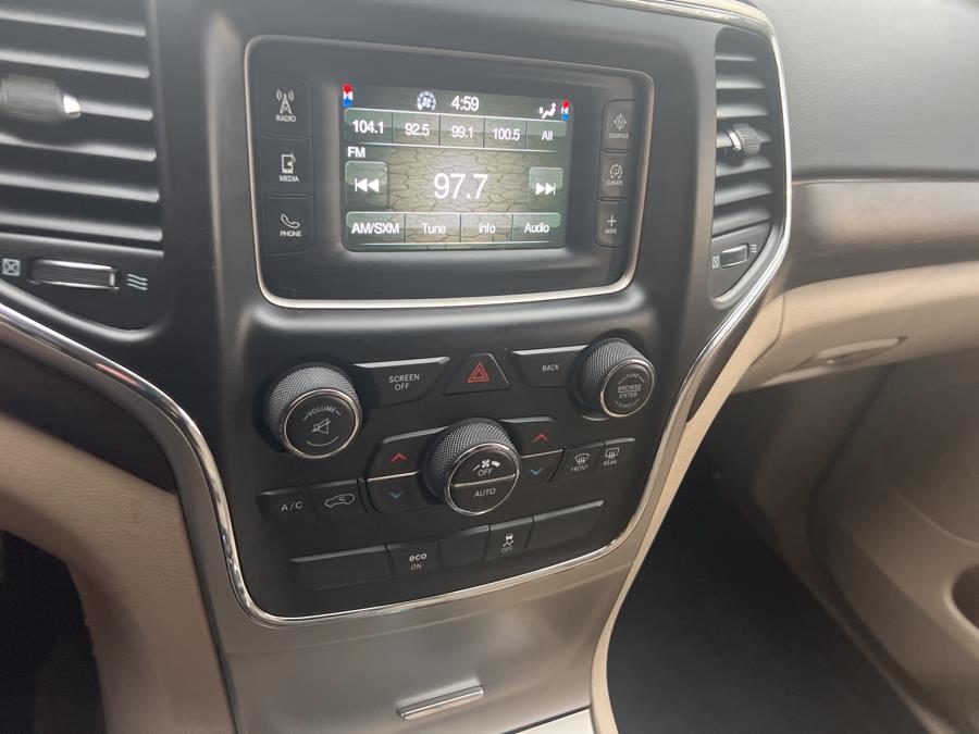 2015 Jeep Grand Cherokee 4WD 4dr Laredo, available for sale in New London, Connecticut | TJ Motors. New London, Connecticut 2015 Jeep Grand Cherokee 4WD 4dr Laredo, available for sale in New London, Connecticut | TJ Motors. New London, Connecticut