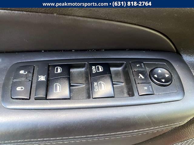 2018 Jeep Grand Cherokee Overland 4x4, available for sale in Bayshore, New York | Peak Automotive Inc.. Bayshore, New York 2018 Jeep Grand Cherokee Overland 4x4, available for sale in Bayshore, New York | Peak Automotive Inc.. Bayshore, New York