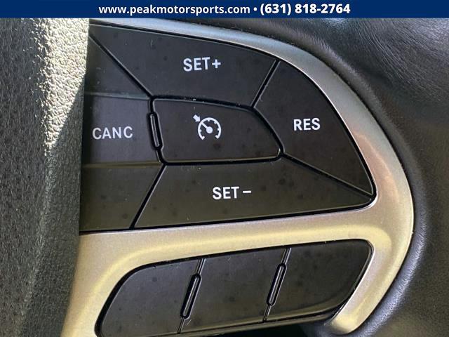 2018 Jeep Grand Cherokee Overland 4x4, available for sale in Bayshore, New York | Peak Automotive Inc.. Bayshore, New York 2018 Jeep Grand Cherokee Overland 4x4, available for sale in Bayshore, New York | Peak Automotive Inc.. Bayshore, New York