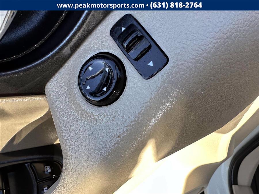 2015 Nissan Rogue AWD 4dr SV, available for sale in Bayshore, New York | Peak Automotive Inc.. Bayshore, New York 2015 Nissan Rogue AWD 4dr SV, available for sale in Bayshore, New York | Peak Automotive Inc.. Bayshore, New York