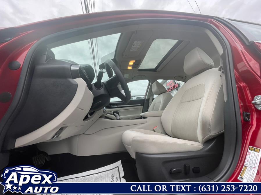 2020 Nissan Altima 2.5 SV Sedan, available for sale in Selden, New York | Apex Auto. Selden, New York 2020 Nissan Altima 2.5 SV Sedan, available for sale in Selden, New York | Apex Auto. Selden, New York