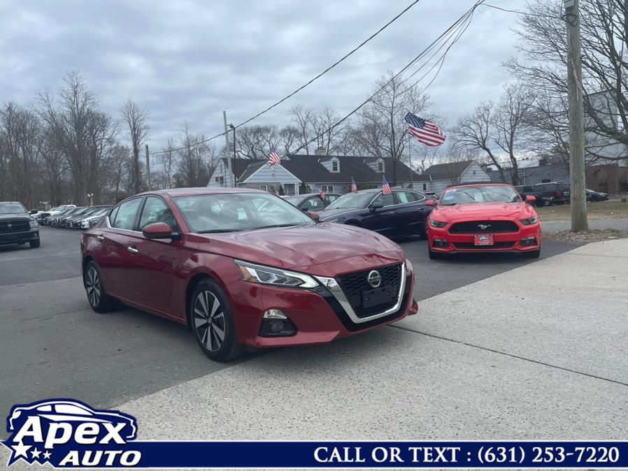 2020 Nissan Altima 2.5 SV Sedan, available for sale in Selden, New York | Apex Auto. Selden, New York 2020 Nissan Altima 2.5 SV Sedan, available for sale in Selden, New York | Apex Auto. Selden, New York