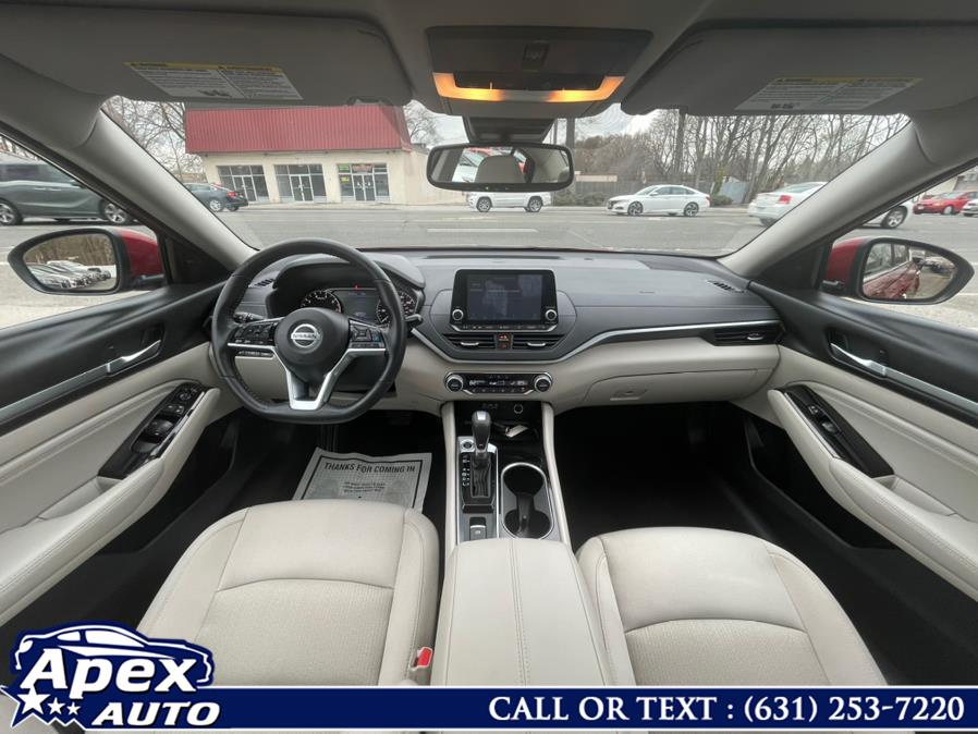 2020 Nissan Altima 2.5 SV Sedan, available for sale in Selden, New York | Apex Auto. Selden, New York 2020 Nissan Altima 2.5 SV Sedan, available for sale in Selden, New York | Apex Auto. Selden, New York