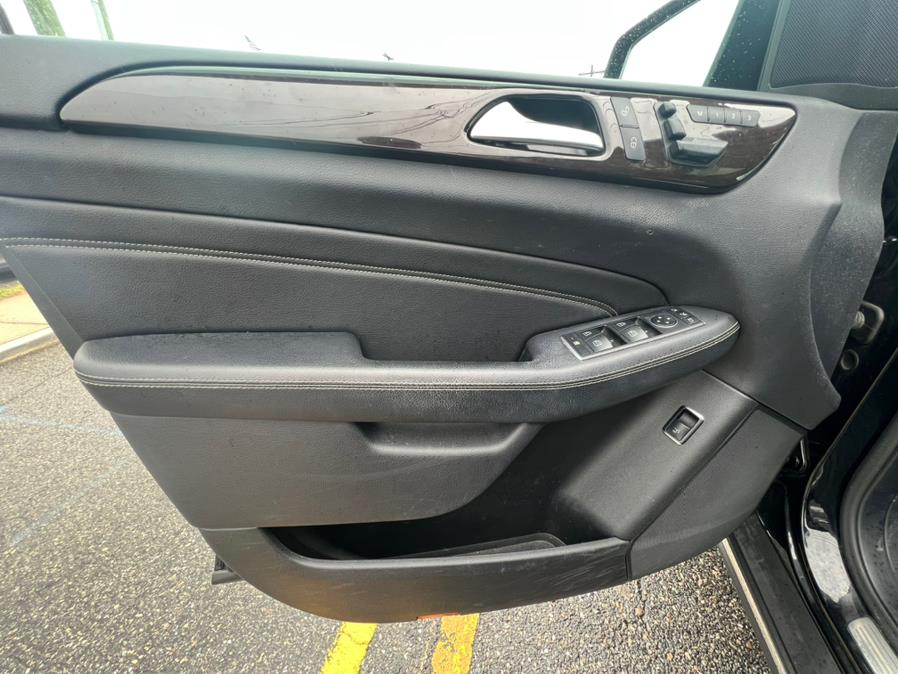 2015 Mercedes-Benz M-Class 4MATIC 4dr ML 350, available for sale in Lodi, New Jersey | Route 46 Auto Sales Inc. Lodi, New Jersey 2015 Mercedes-Benz M-Class 4MATIC 4dr ML 350, available for sale in Lodi, New Jersey | Route 46 Auto Sales Inc. Lodi, New Jersey