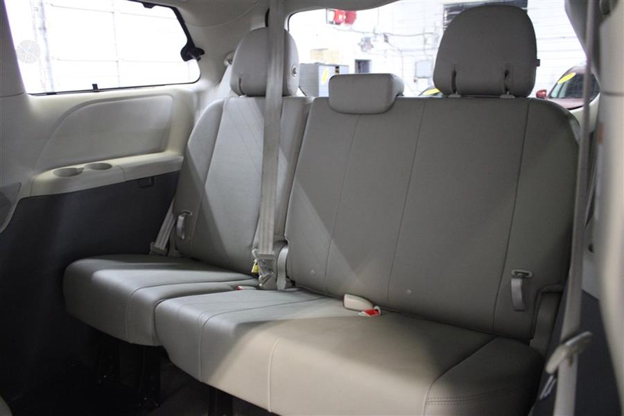 2018 Toyota Sienna XLE, available for sale in Paterson, New Jersey | Fast Track Motors. Paterson, New Jersey 2018 Toyota Sienna XLE, available for sale in Paterson, New Jersey | Fast Track Motors. Paterson, New Jersey