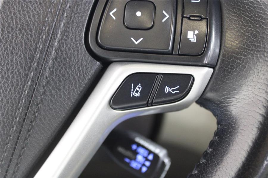 2018 Toyota Sienna XLE, available for sale in Paterson, New Jersey | Fast Track Motors. Paterson, New Jersey 2018 Toyota Sienna XLE, available for sale in Paterson, New Jersey | Fast Track Motors. Paterson, New Jersey
