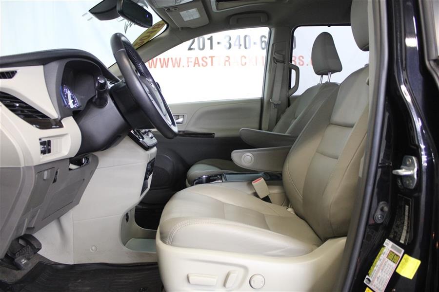 2018 Toyota Sienna XLE, available for sale in Paterson, New Jersey | Fast Track Motors. Paterson, New Jersey 2018 Toyota Sienna XLE, available for sale in Paterson, New Jersey | Fast Track Motors. Paterson, New Jersey