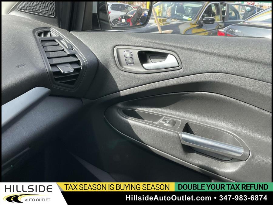 2018 Ford Escape SE, available for sale in Jamaica, New York | Hillside Auto Outlet. Jamaica, New York 2018 Ford Escape SE, available for sale in Jamaica, New York | Hillside Auto Outlet. Jamaica, New York