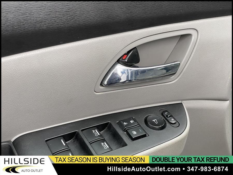 2016 Honda Odyssey EX-L, available for sale in Jamaica, New York | Hillside Auto Outlet. Jamaica, New York 2016 Honda Odyssey EX-L, available for sale in Jamaica, New York | Hillside Auto Outlet. Jamaica, New York