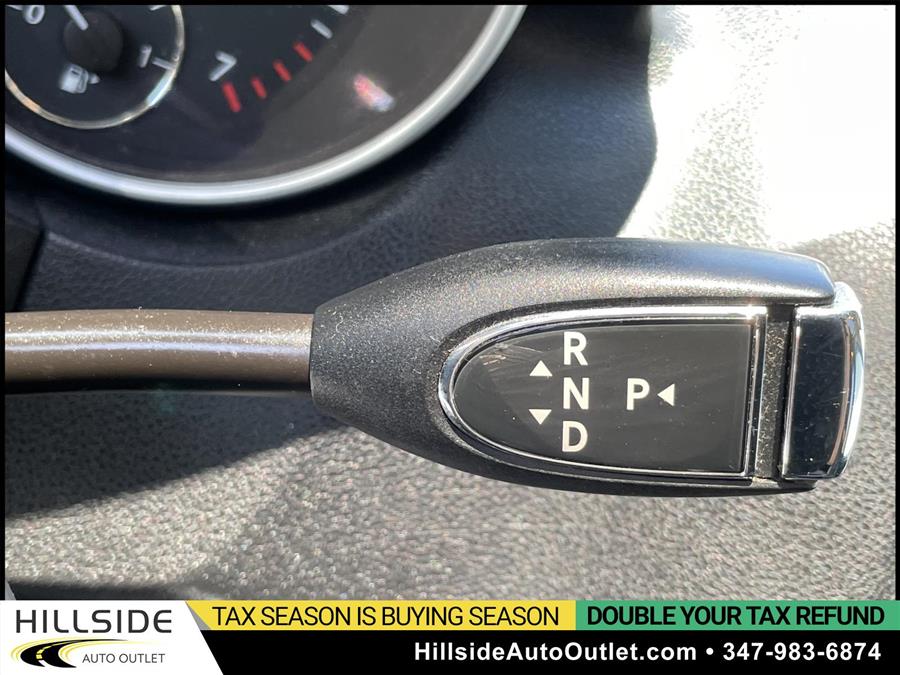 2011 Mercedes-benz M-class ML 350, available for sale in Jamaica, New York | Hillside Auto Outlet. Jamaica, New York 2011 Mercedes-benz M-class ML 350, available for sale in Jamaica, New York | Hillside Auto Outlet. Jamaica, New York