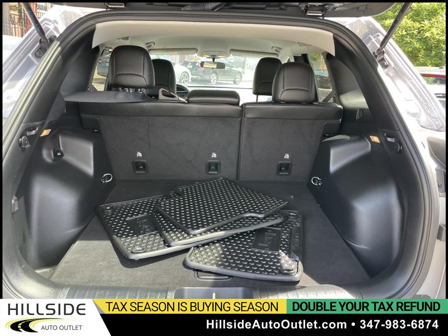 2020 Jeep Cherokee Latitude Plus, available for sale in Jamaica, New York | Hillside Auto Outlet. Jamaica, New York 2020 Jeep Cherokee Latitude Plus, available for sale in Jamaica, New York | Hillside Auto Outlet. Jamaica, New York