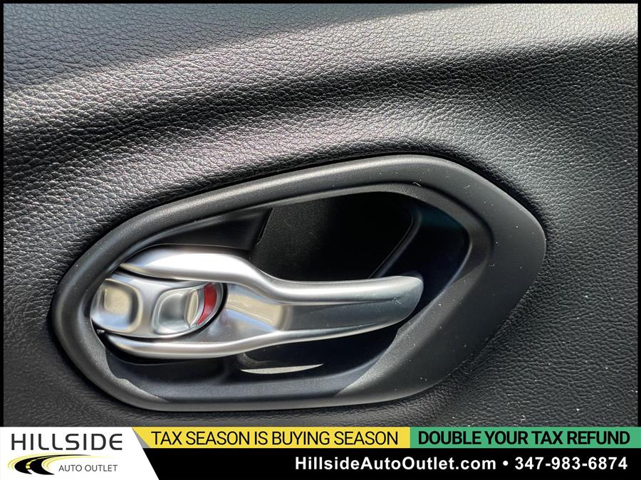 2020 Jeep Cherokee Latitude Plus, available for sale in Jamaica, New York | Hillside Auto Outlet. Jamaica, New York 2020 Jeep Cherokee Latitude Plus, available for sale in Jamaica, New York | Hillside Auto Outlet. Jamaica, New York