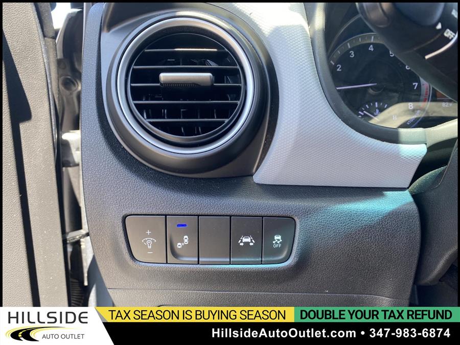 2020 Hyundai Kona SEL, available for sale in Jamaica, New York | Hillside Auto Outlet. Jamaica, New York 2020 Hyundai Kona SEL, available for sale in Jamaica, New York | Hillside Auto Outlet. Jamaica, New York