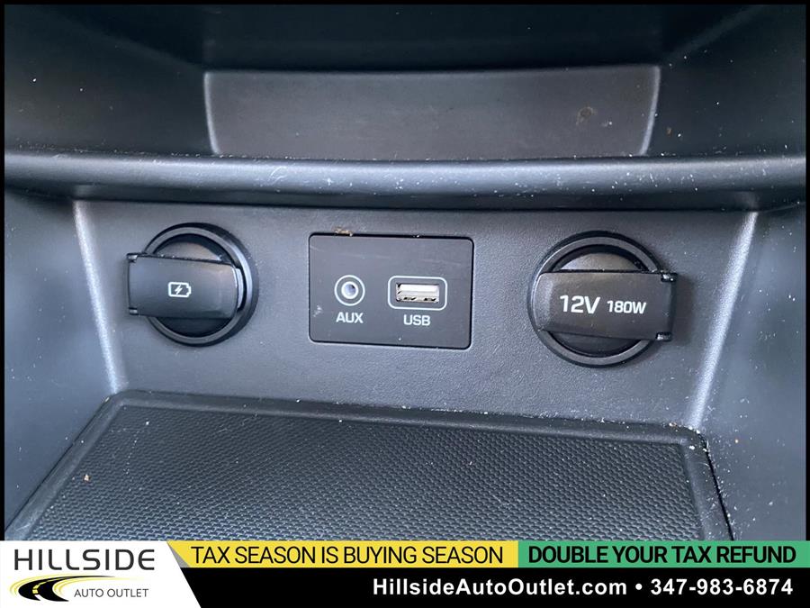 2020 Hyundai Kona SEL, available for sale in Jamaica, New York | Hillside Auto Outlet. Jamaica, New York 2020 Hyundai Kona SEL, available for sale in Jamaica, New York | Hillside Auto Outlet. Jamaica, New York