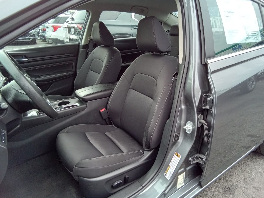 2020 Nissan Altima 2.5 S Sedan, available for sale in Irvington, New Jersey | NJ Used Cars Center. Irvington, New Jersey 2020 Nissan Altima 2.5 S Sedan, available for sale in Irvington, New Jersey | NJ Used Cars Center. Irvington, New Jersey