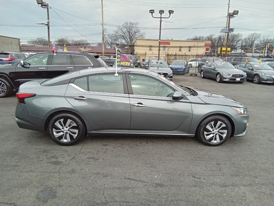 2020 Nissan Altima 2.5 S Sedan, available for sale in Irvington, New Jersey | NJ Used Cars Center. Irvington, New Jersey 2020 Nissan Altima 2.5 S Sedan, available for sale in Irvington, New Jersey | NJ Used Cars Center. Irvington, New Jersey