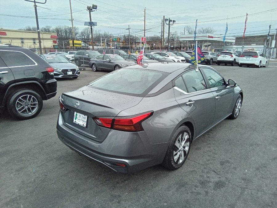 2020 Nissan Altima 2.5 S Sedan, available for sale in Irvington, New Jersey | NJ Used Cars Center. Irvington, New Jersey 2020 Nissan Altima 2.5 S Sedan, available for sale in Irvington, New Jersey | NJ Used Cars Center. Irvington, New Jersey
