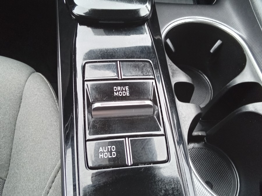 2021 Hyundai Sonata SE 2.5L, available for sale in Irvington, New Jersey | NJ Used Cars Center. Irvington, New Jersey 2021 Hyundai Sonata SE 2.5L, available for sale in Irvington, New Jersey | NJ Used Cars Center. Irvington, New Jersey