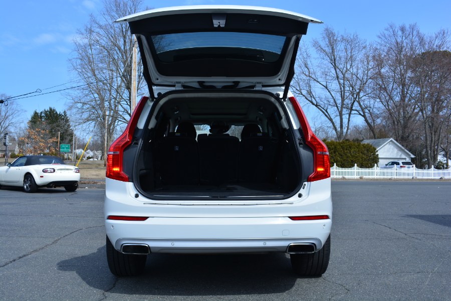 2016 Volvo XC90 AWD 4dr T6 Momentum, available for sale in ENFIELD, Connecticut | Longmeadow Motor Cars. ENFIELD, Connecticut
