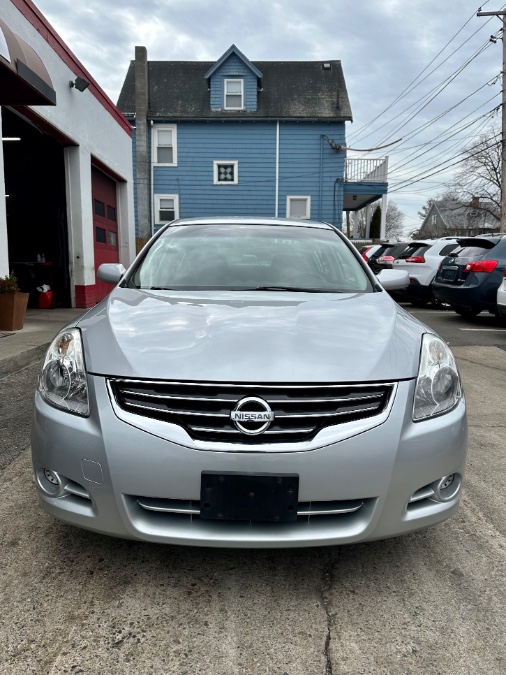 2012 Nissan Altima 4dr Sdn I4 CVT 2.5 S, available for sale in Melrose, Massachusetts | Melrose Auto Gallery. Melrose, Massachusetts 2012 Nissan Altima 4dr Sdn I4 CVT 2.5 S, available for sale in Melrose, Massachusetts | Melrose Auto Gallery. Melrose, Massachusetts