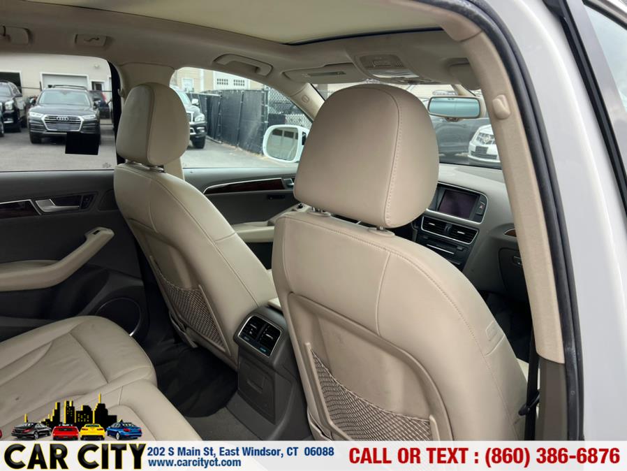 2011 Audi Q5 quattro 4dr 3.2L Prestige, available for sale in East Windsor, Connecticut | Car City LLC. East Windsor, Connecticut 2011 Audi Q5 quattro 4dr 3.2L Prestige, available for sale in East Windsor, Connecticut | Car City LLC. East Windsor, Connecticut