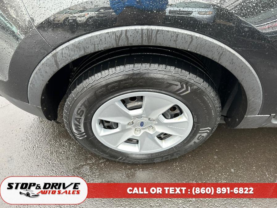 2013 Ford Explorer 4WD 4dr Base, available for sale in East Windsor, Connecticut | Stop & Drive Auto Sales. East Windsor, Connecticut 2013 Ford Explorer 4WD 4dr Base, available for sale in East Windsor, Connecticut | Stop & Drive Auto Sales. East Windsor, Connecticut