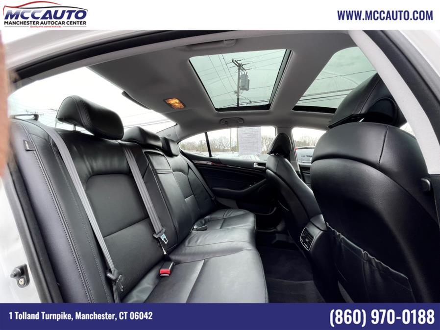 2015 Kia Cadenza 4dr Sdn Premium, available for sale in Manchester, Connecticut | Manchester Autocar Center. Manchester, Connecticut 2015 Kia Cadenza 4dr Sdn Premium, available for sale in Manchester, Connecticut | Manchester Autocar Center. Manchester, Connecticut
