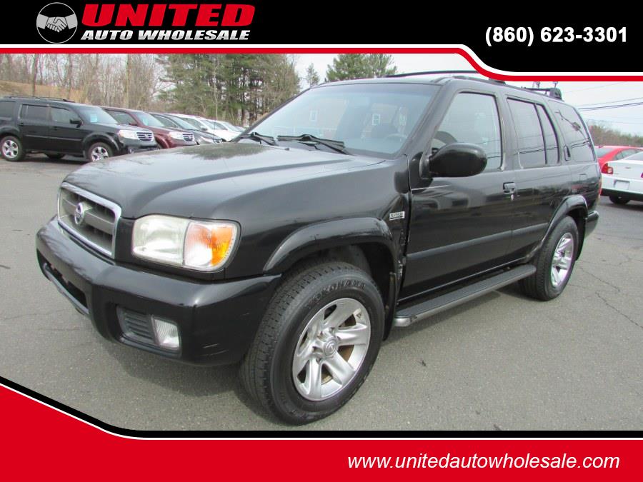 2004 Nissan Pathfinder LE Platinum 4WD, available for sale in East Windsor, Connecticut | United Auto Sales of E Windsor, Inc. East Windsor, Connecticut