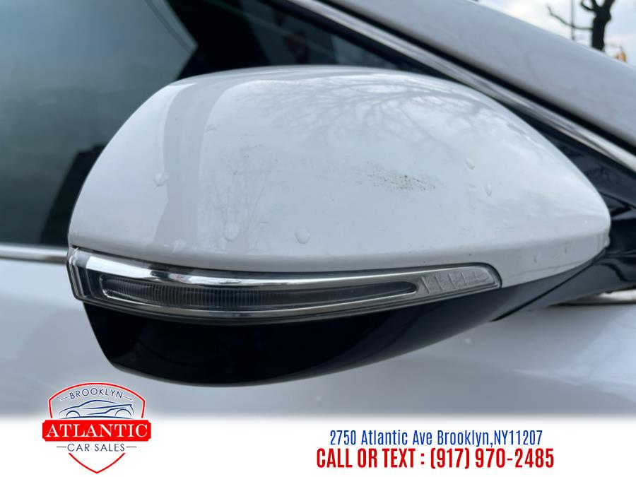 2017 Hyundai Santa Fe SE 3.3L Auto AWD, available for sale in Brooklyn, New York | Atlantic Car Sales. Brooklyn, New York 2017 Hyundai Santa Fe SE 3.3L Auto AWD, available for sale in Brooklyn, New York | Atlantic Car Sales. Brooklyn, New York