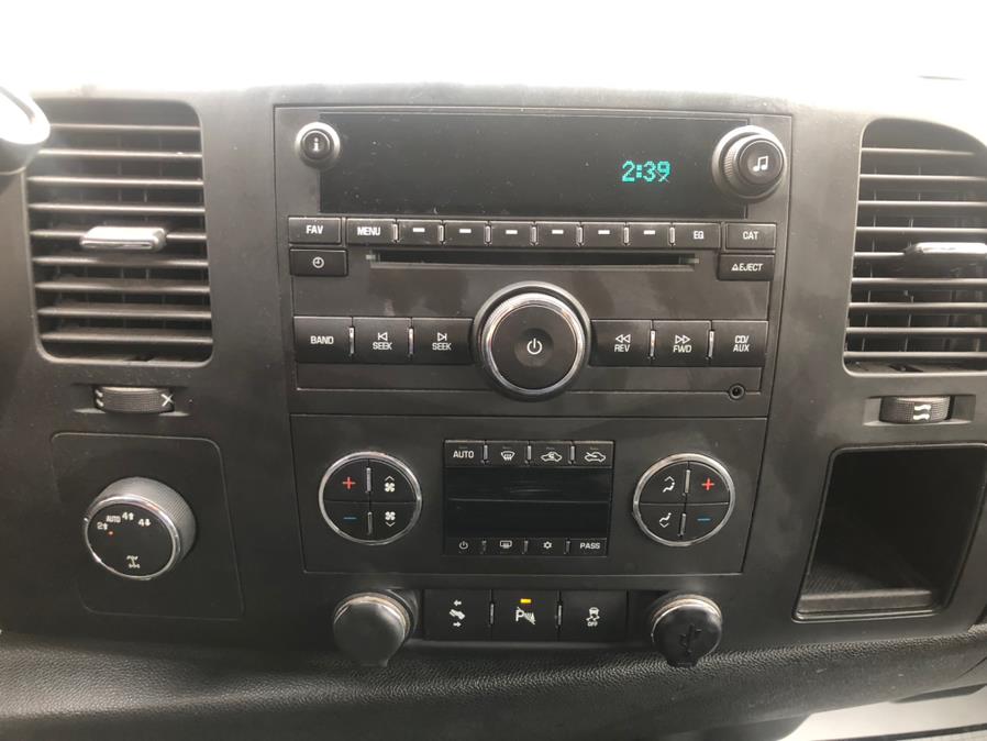 2012 GMC Sierra 1500 4WD Ext Cab 143.5" SLE, available for sale in Irvington, New Jersey | Elis Motors Corp. Irvington, New Jersey 2012 GMC Sierra 1500 4WD Ext Cab 143.5" SLE, available for sale in Irvington, New Jersey | Elis Motors Corp. Irvington, New Jersey